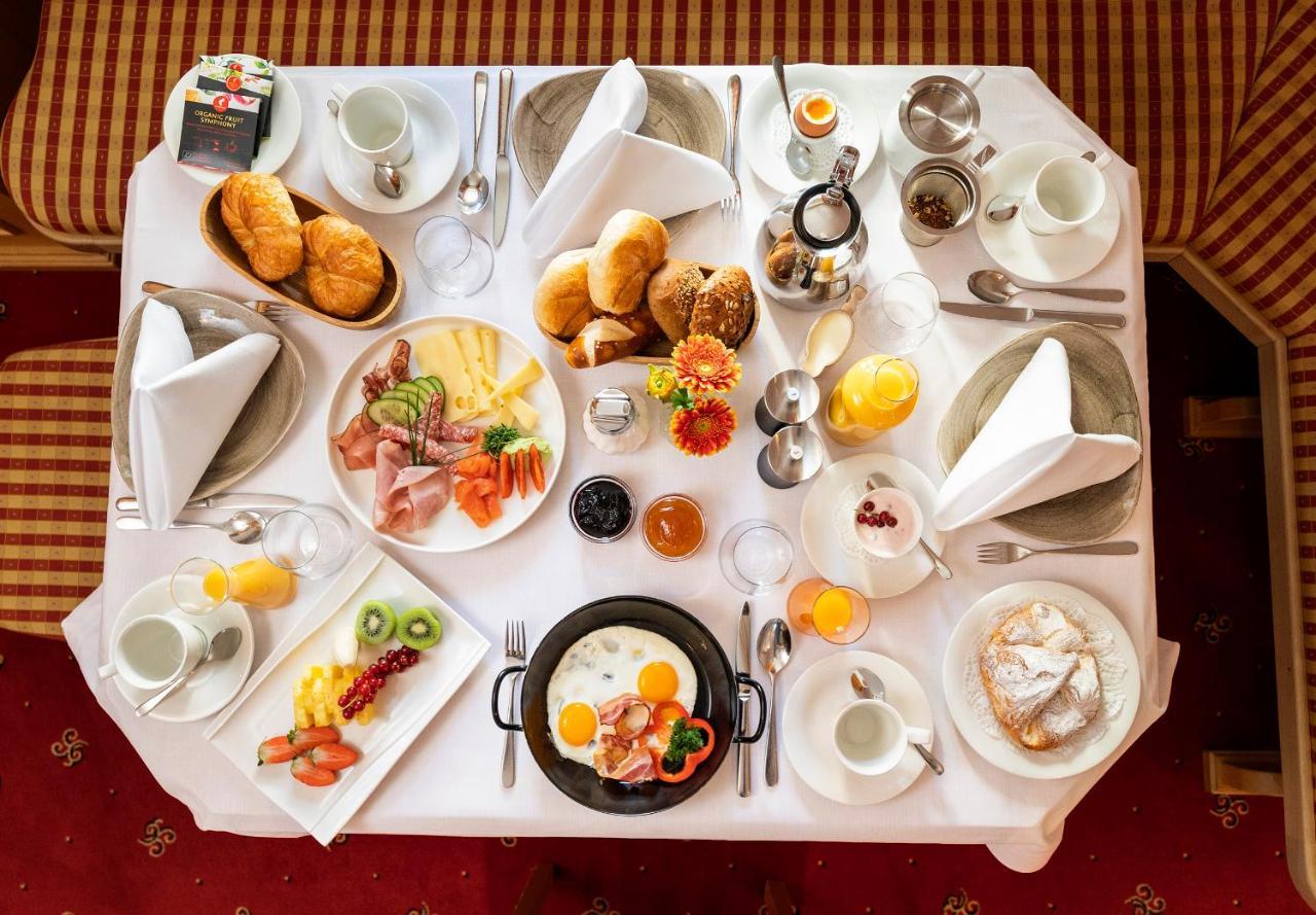 Hotel Tannbergerhof Im Zentrum Von Lech 外观 照片