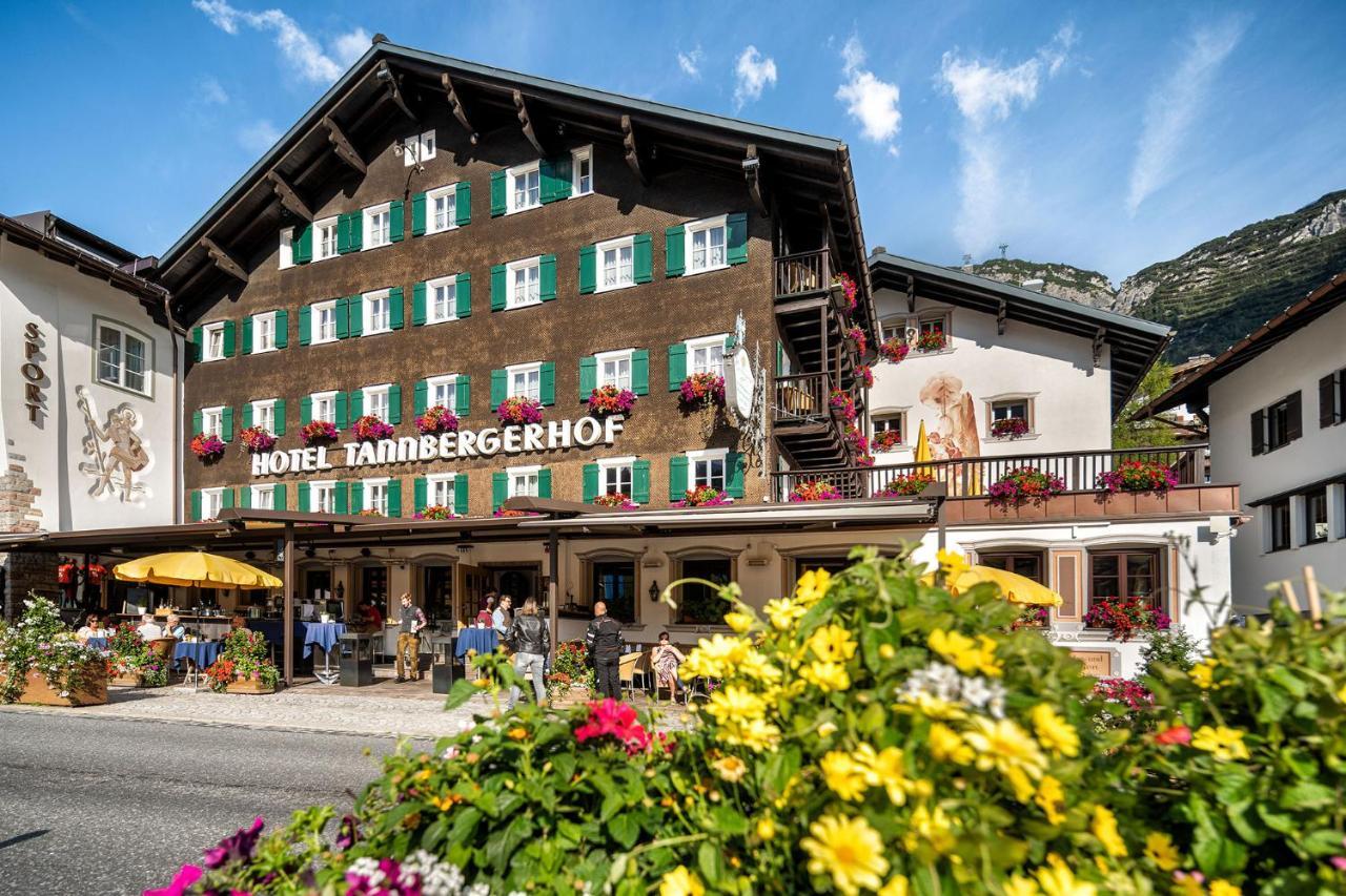Hotel Tannbergerhof Im Zentrum Von Lech 外观 照片