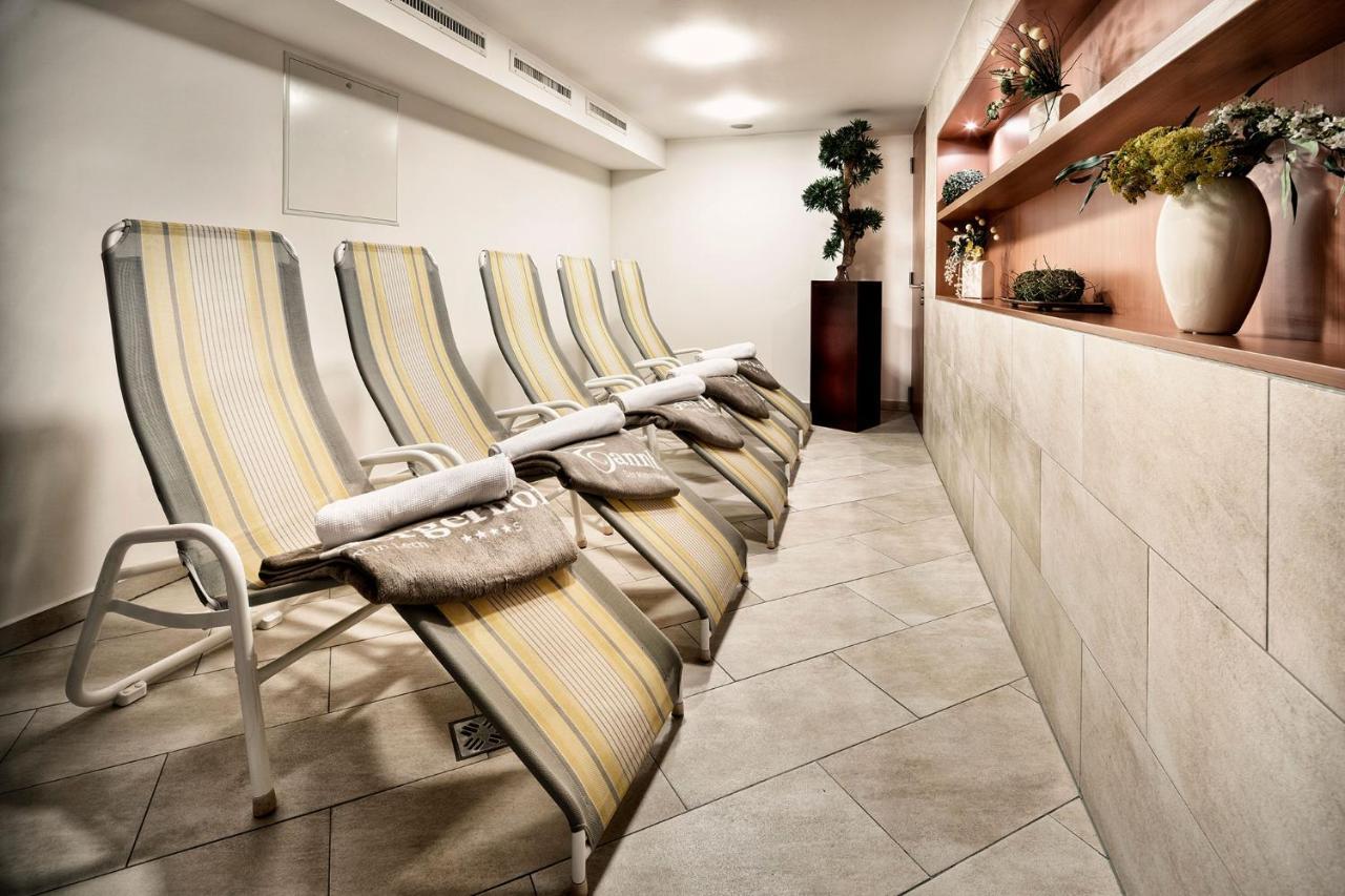 Hotel Tannbergerhof Im Zentrum Von Lech 外观 照片