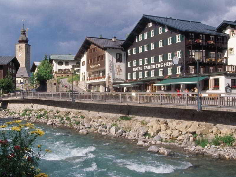 Hotel Tannbergerhof Im Zentrum Von Lech 外观 照片